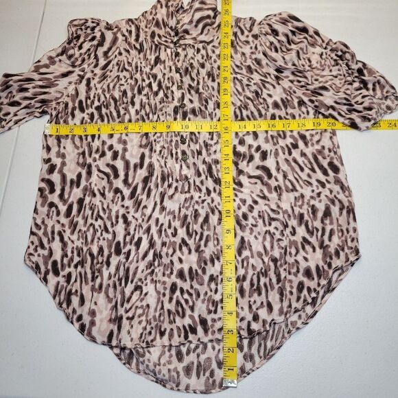 Maeve Anthropologie Pleated Animal Leopard Print Blouse Top Short Ruched Sleeves - Picture 12 of 13